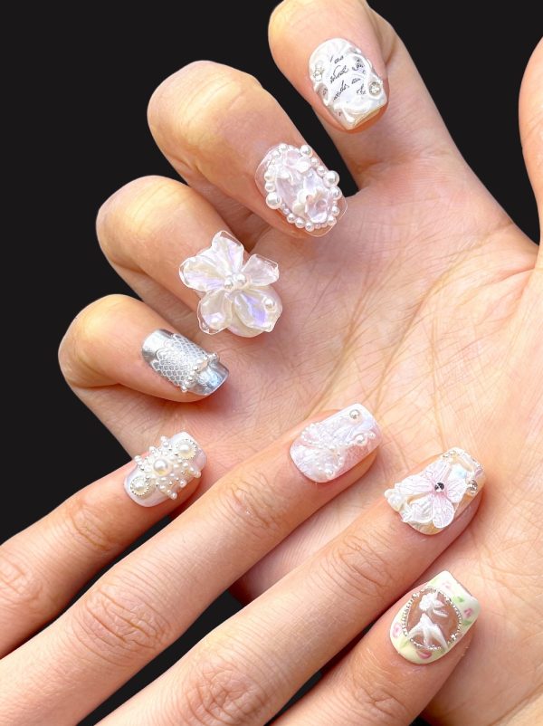 图1-1000x1336 Seraph's Garden