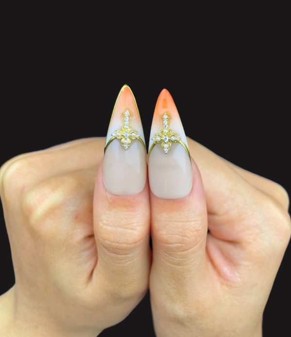 图2-863x1000 Amber G